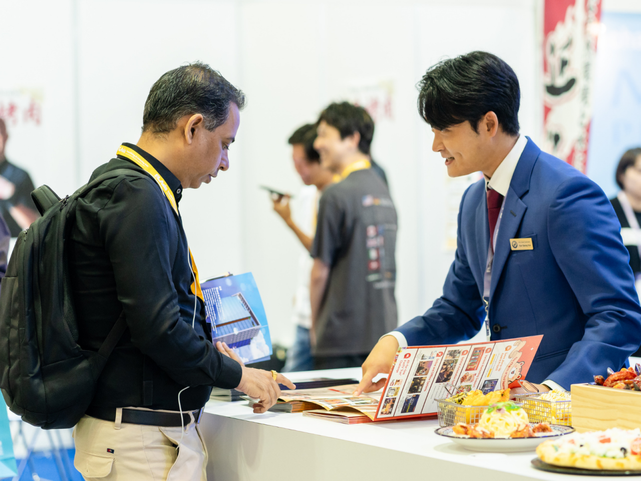 Exhibitors Showcase