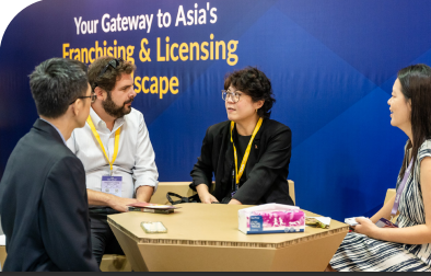 Attendees at FLAsia 2024 Networking and expanding their connections
